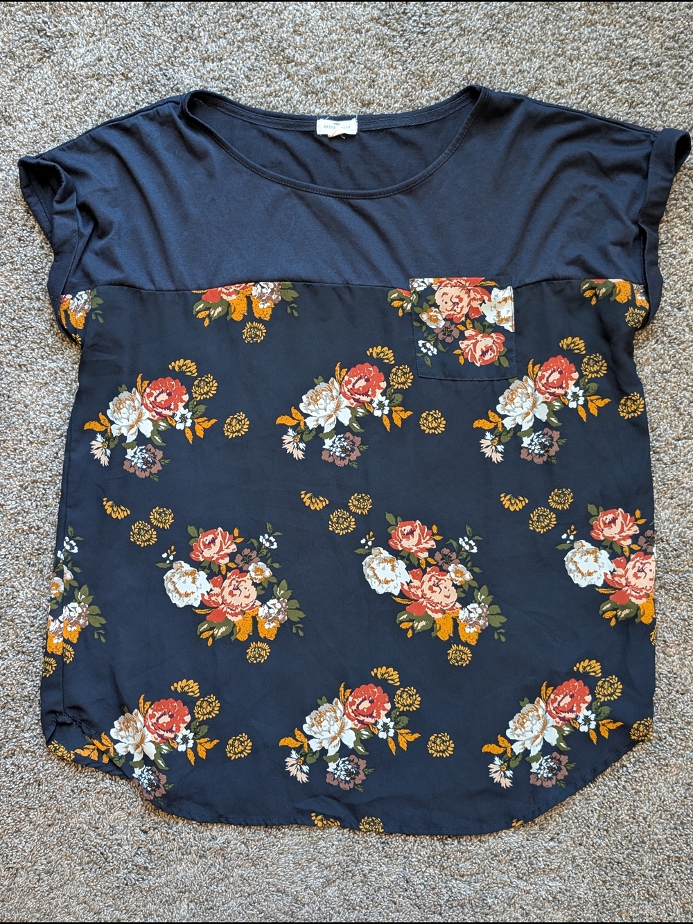 Navy Floral Short Sleeve Pocket Blouse